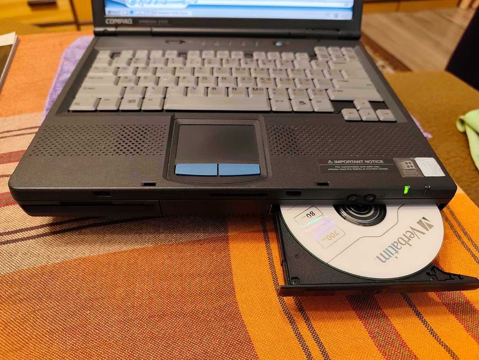 Лаптоп за маниаци: COMPAQ ARMADA 500