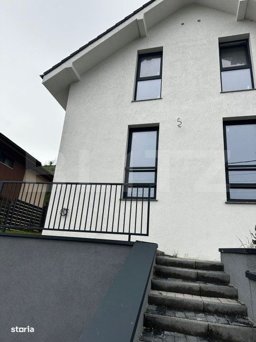 Casa individuala 5 camere, teren 675 mp, zona Tauti