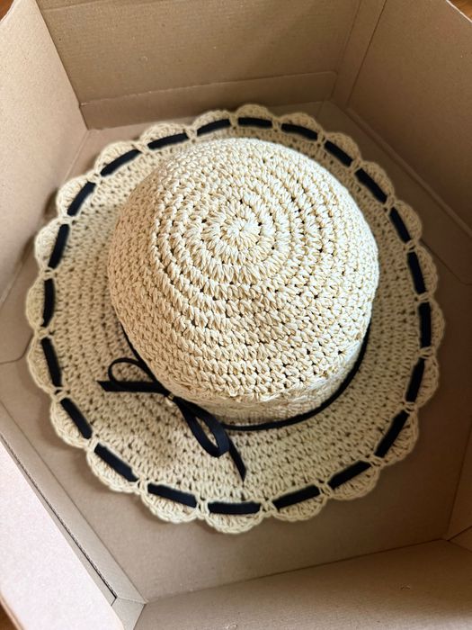 Дамска плажна шапка HristoS