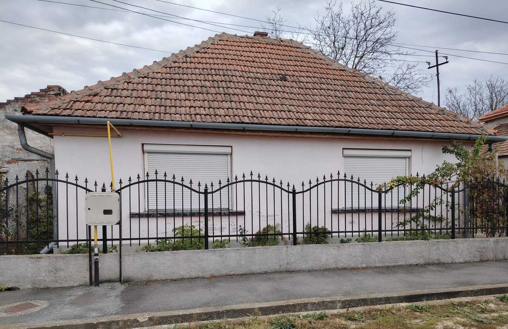 Casa cu 3 camere Osorhei