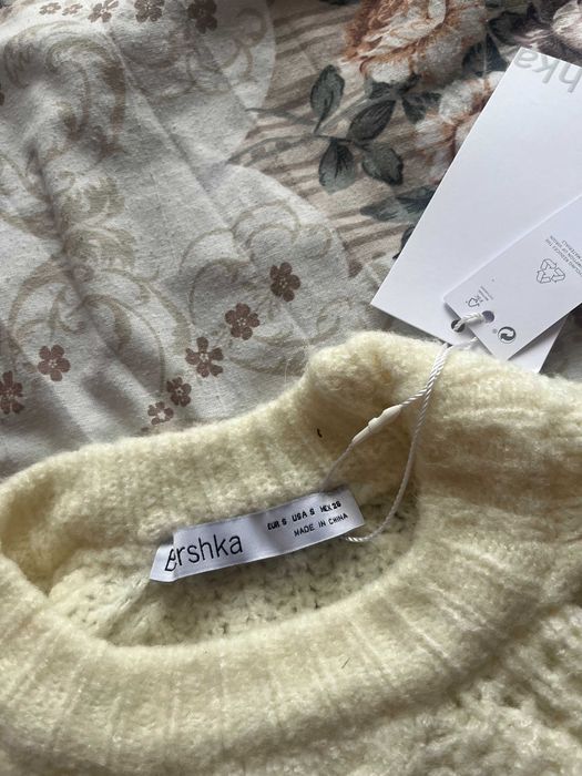 Пуловер Bershka размер S