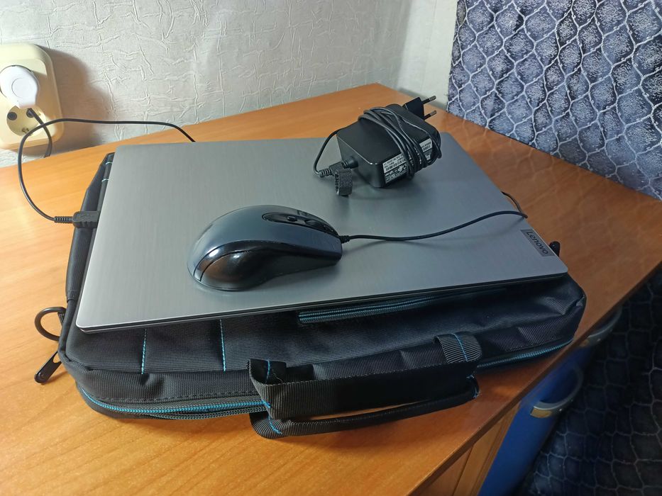 Ноутбук Lenovo IdeaPad 3