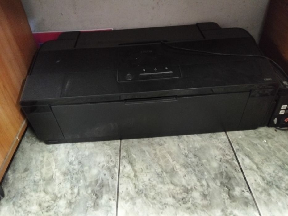 EPSON L1800 A3 цветной принтер