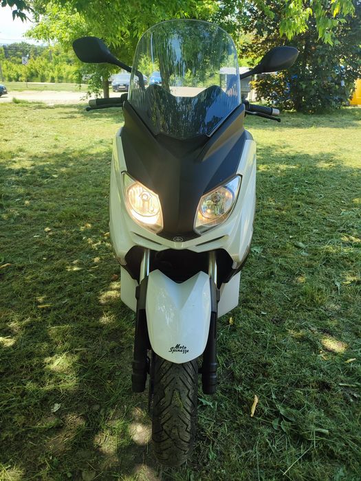 Yamaha x max 125 anul 2011