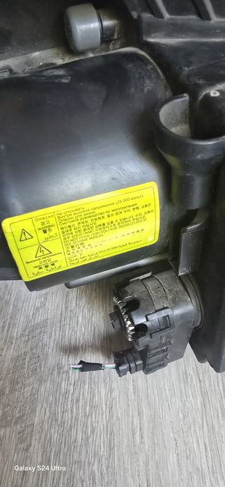 Far Stânga Xenon LED Kia Optima TF (2010-2014) Original Mobis 92101-2T421 Europa
