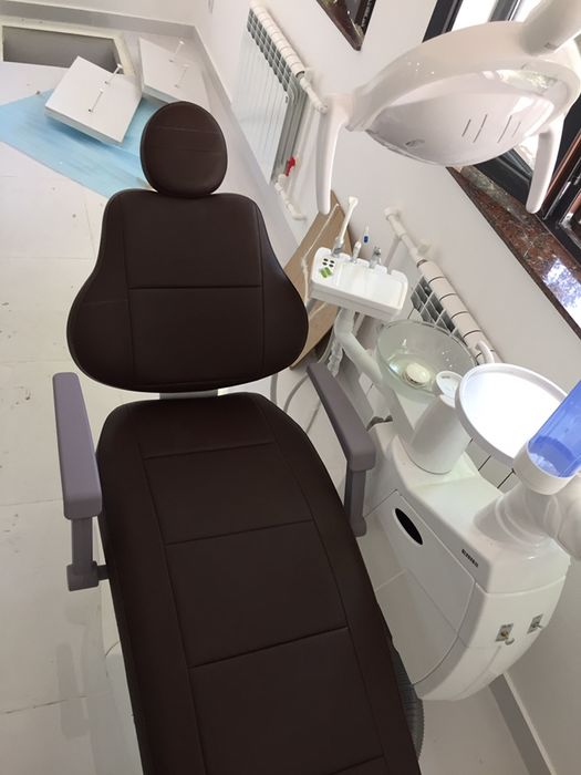 saltarosh tish doxtr kreslosiga koja qoplimza harxil dizaynda