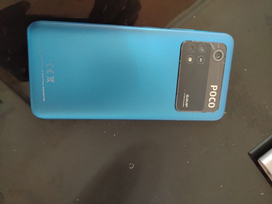 Поко м4 про 8/128 Топ