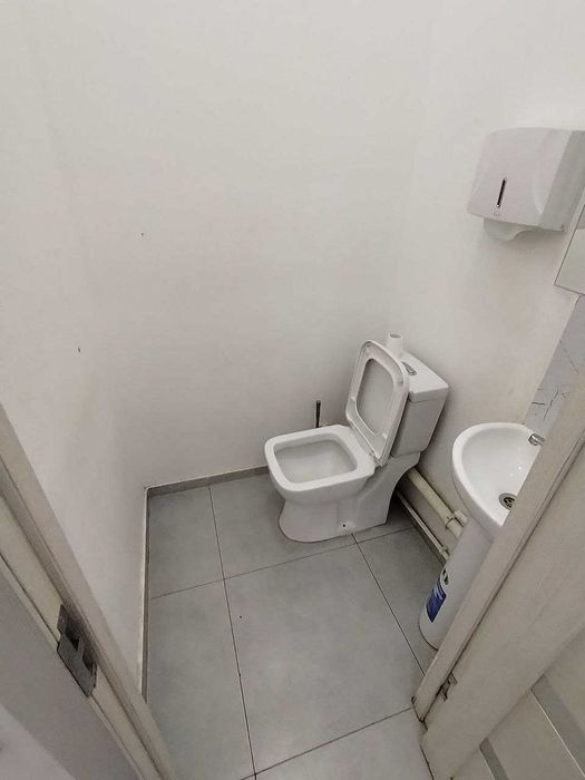 ул.Нукус Госпитальный Капитал Банк цокольное 100 м² 2-линия ремонт