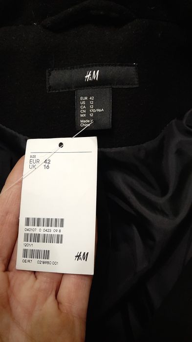 Продаю демисезонное пальто