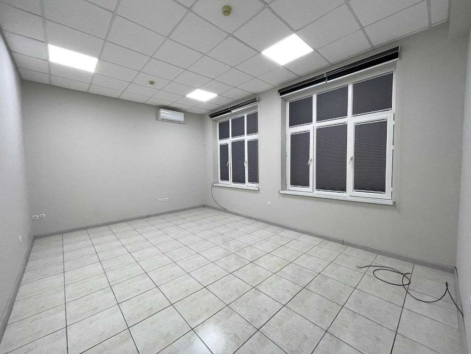 Аренда офиса 116м2 в Центре / Ц-1, Корзинка, кафе Bibigon