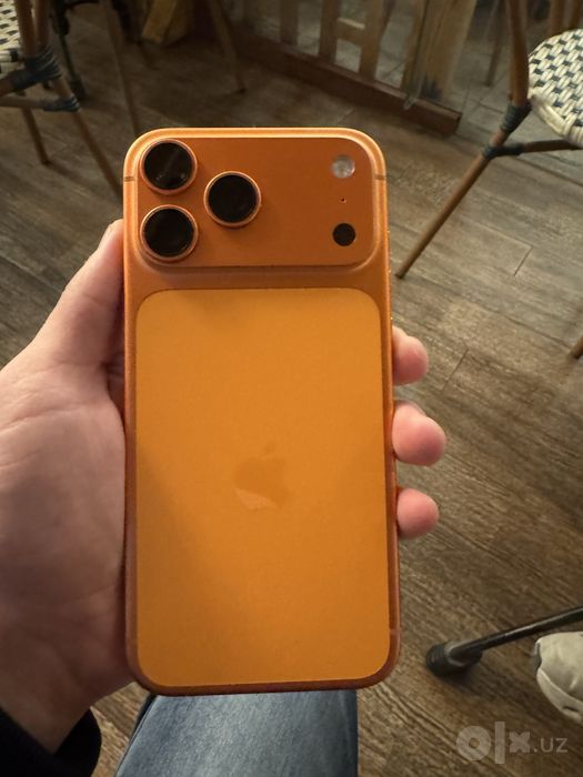 iPhone 17 pro max 256gb orange