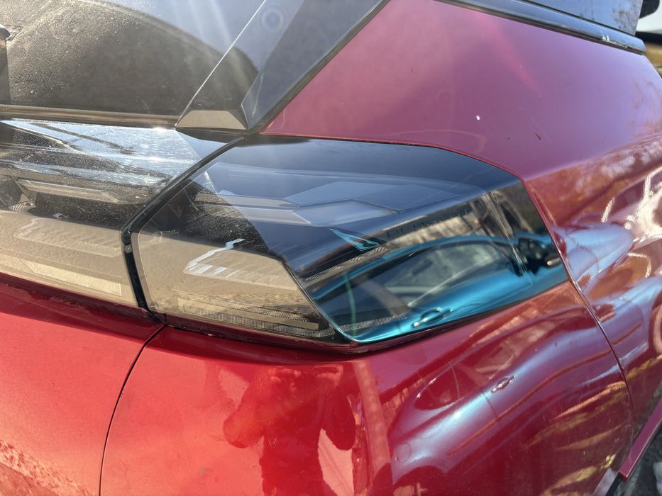 Ляв външен стоп, десен външен стоп, десен вътрешен стоп