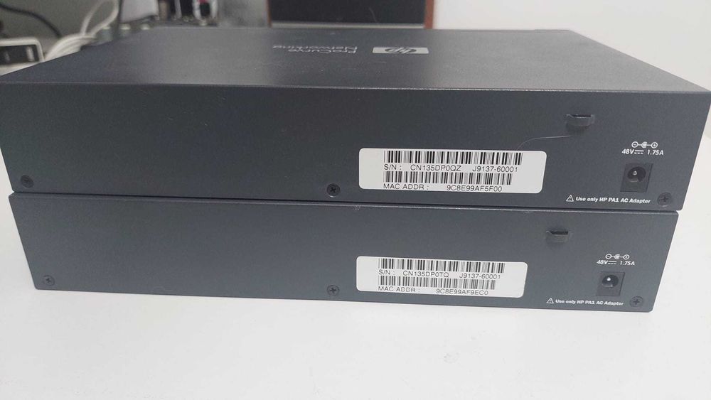 Switch HP ProCurve Networking (2 bucati)