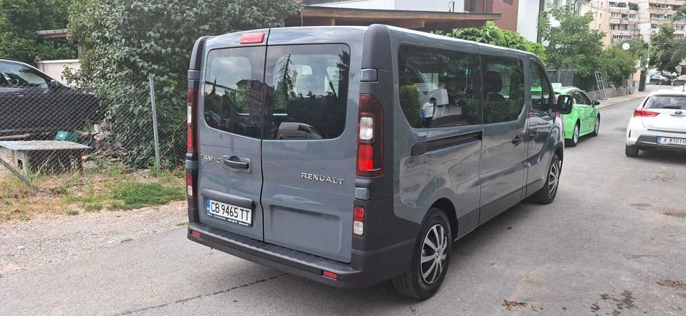 Пътнически бус под наем 8+1/Rent a van 8+1