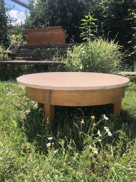 Стол круглый