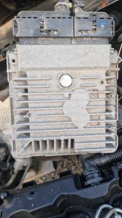 ECU Passat b7 1.6 tdi