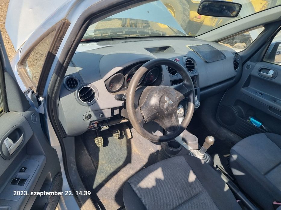Kit de pornire Mitsubishi Colt 1.3 Benzina 2006