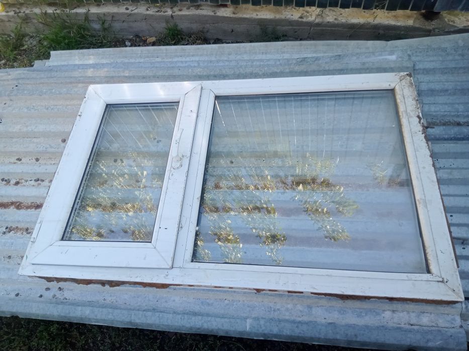 Продам пластиковое окно