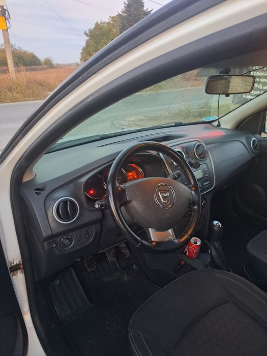 Vand Dacia  Sandero 0.9 tce cu GPL 2013