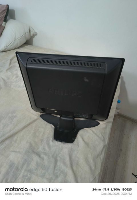 Monitor LCD Philips 17" (170C7) - Argintiu/Negru, Perfect Funcțional