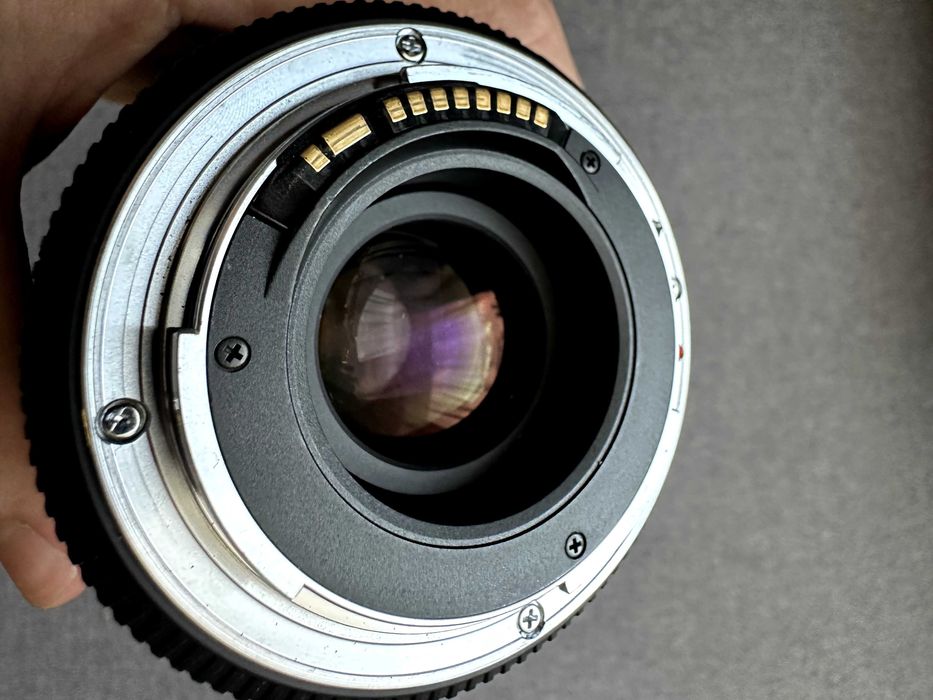 Sigma 8-16mm f/4.5-5.6 DC HSM за Canon EF-S