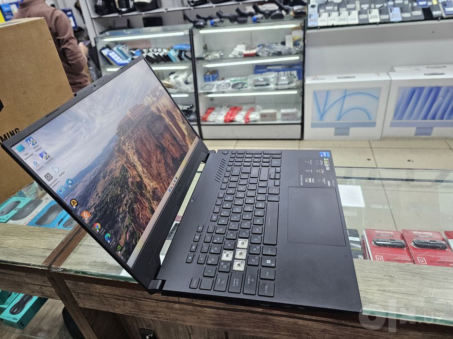 Asus TUF FX517Z Core i7+ RTX3050ti