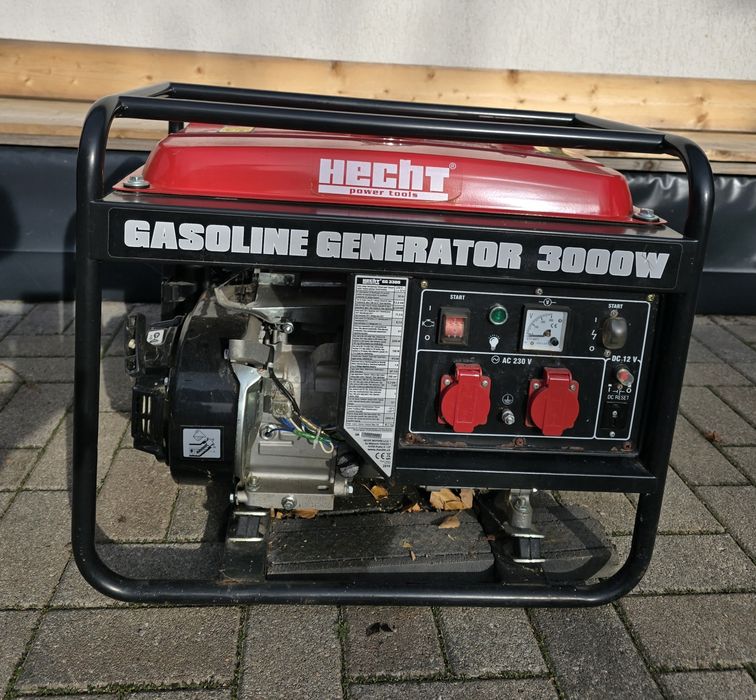 Vând Generator de curent HECHT GG 3300  2600V 7cp  193cm 12h