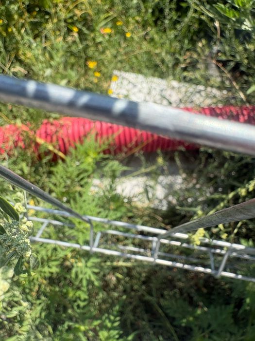 Teren constructii  cu  gaze naturale si electricitate la poarta