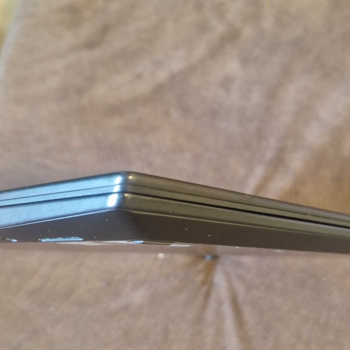 Продавам лаптоп Lenovo ThinkPad T14s Gen 1