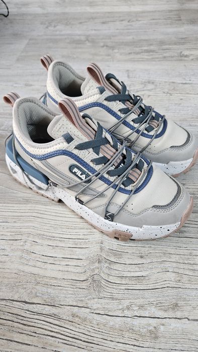 Маратонки Fila- 37номер