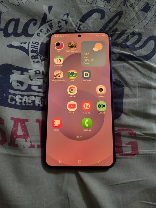 Samsung Galaxy S25 plus