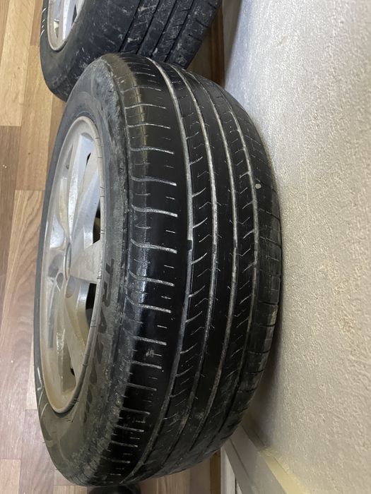 для приоры с летным шины без диски