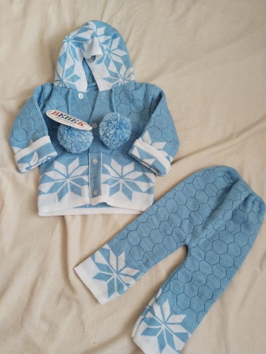 Продам одежду для девочки