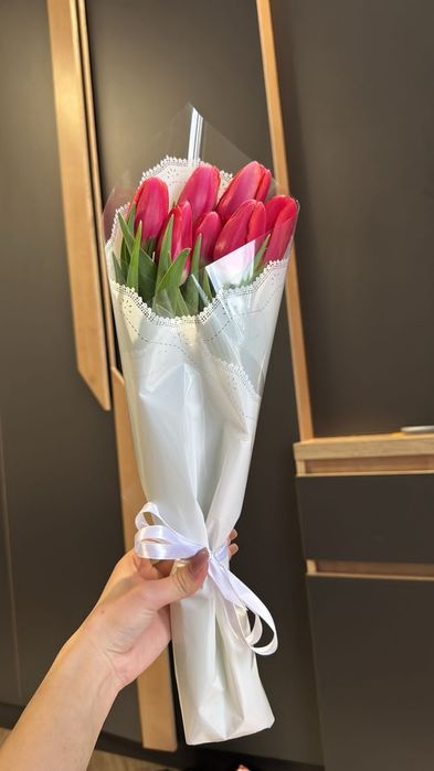 Тюльпаны, цветы, букеты на 8е марта