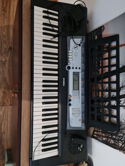 Pian yamaha în stare buna