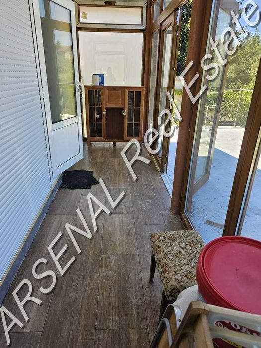 Продажба на къща в Банкя