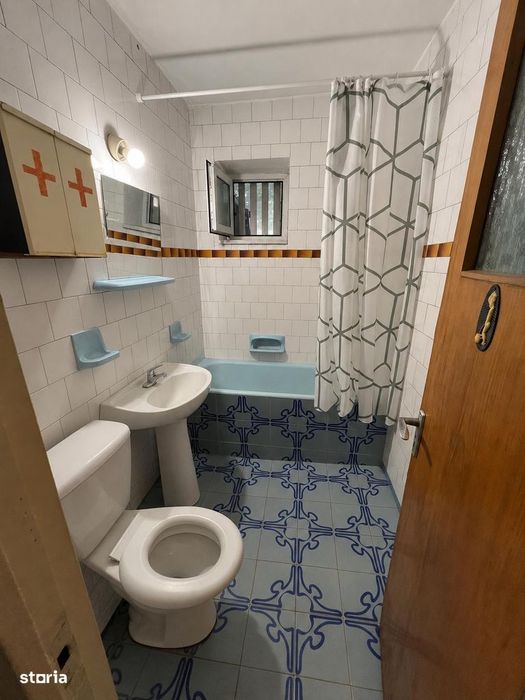 Apartament 3 camere cu balcon în Trivale