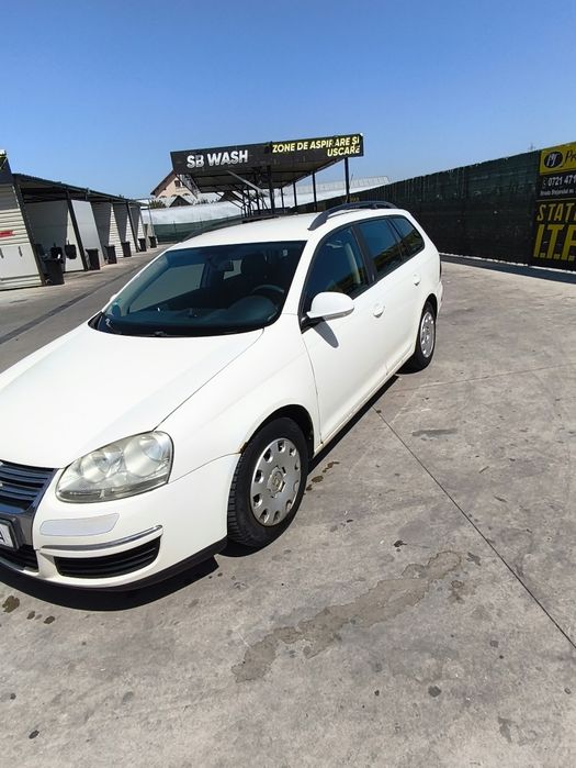 Vând Volkswagen Golf 5 an 2008 1.9 Tdi 105 cp