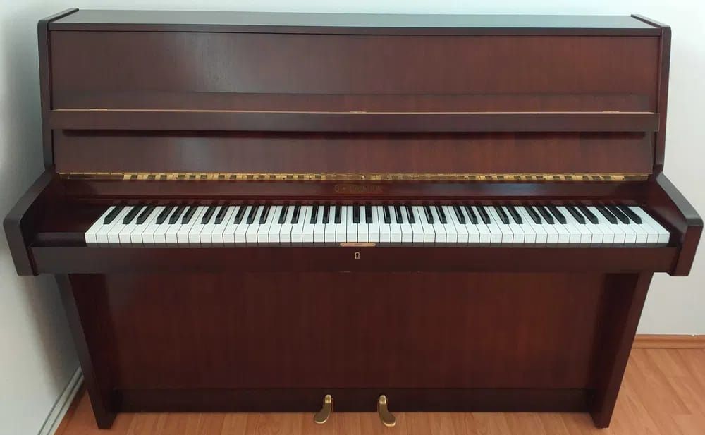 Vând Pianina Schimmel