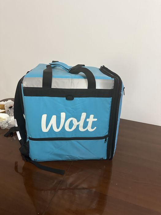 Сумка рюкзак для доставки Wolt