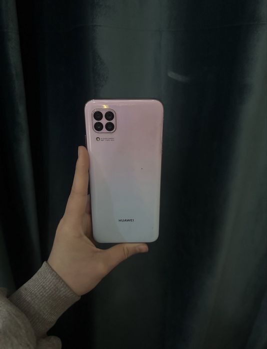 Продаю Huawei P40 Lite — 128 GB, рабочий, хороший состояние