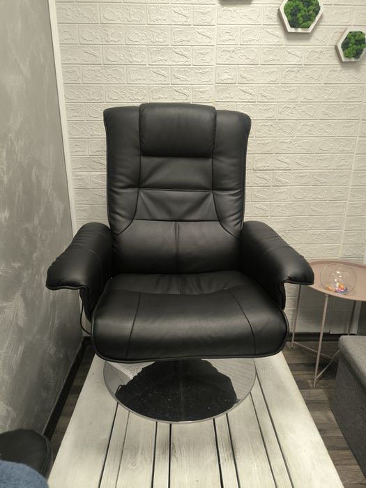 Стол за педикюр,релакс кресло