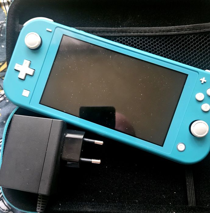 Nintendo  Switch