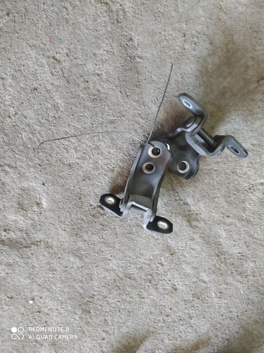 Петли на lexus ES 300