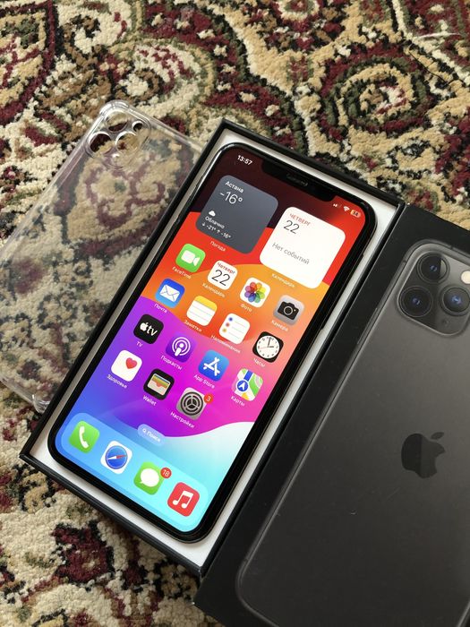 Айфон 11 Pro Max 64гб