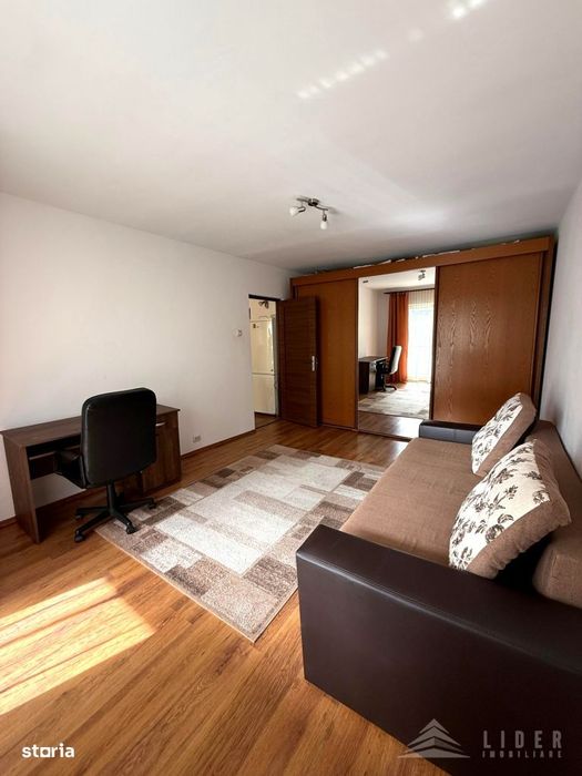 Apartament de inchiriat 2 camere cu garaj zona Parcul Zorilor — fotografia 3