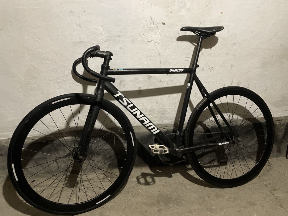 Велосипед фикс Tsunami