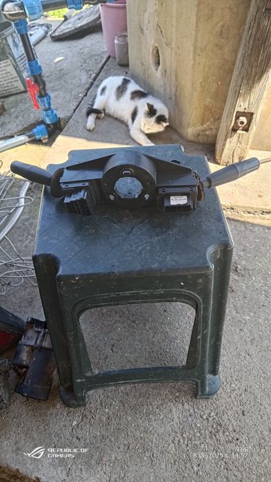 Пежо 306. От старата ми кола която вече не използвам .