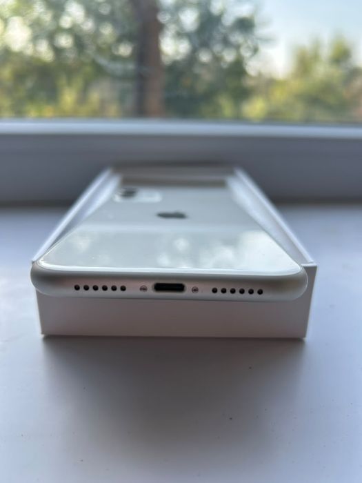 Iphone 11,память 128гб