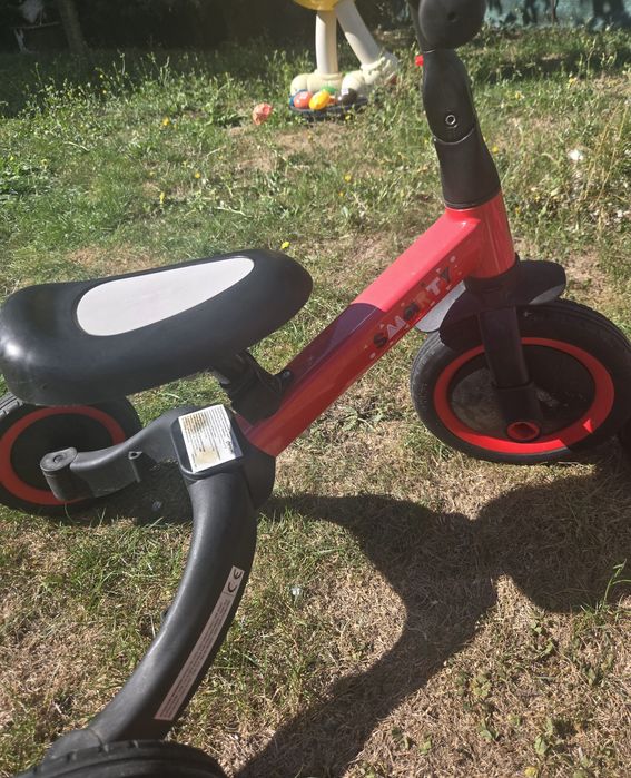 Триколка и колело за балансиране 2 в 1 Chipolino "Смарти",